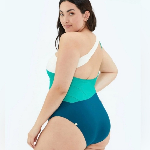 Summersalt Sidestroke - Picture 5 of 6